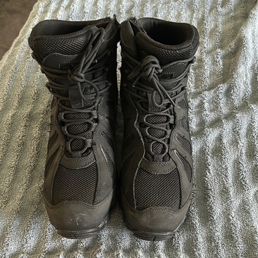 Thorogood tactical boots, waterproof ssize 11m.